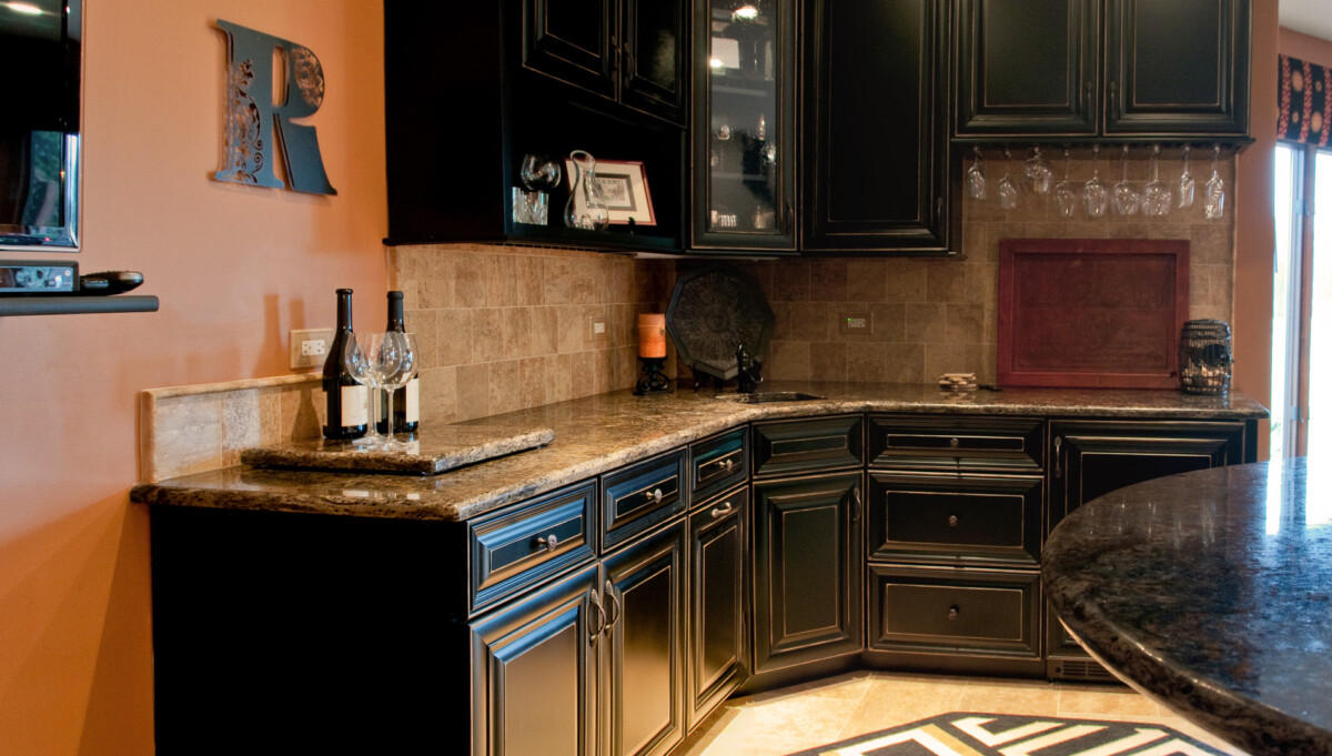 Bar Cabinetry Naperville