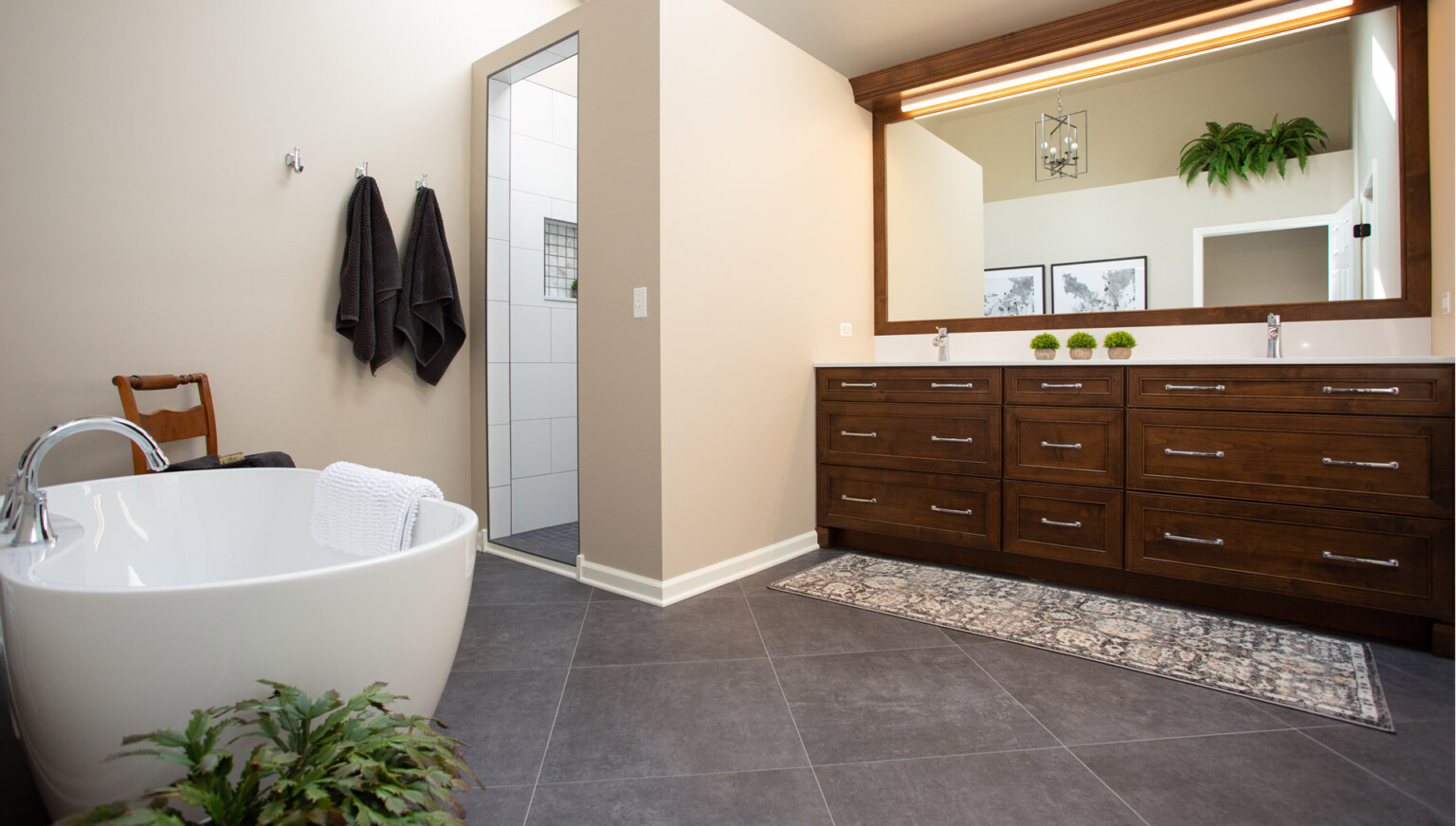 Modernized Master Bathroom Designing & Remodeling Naperville