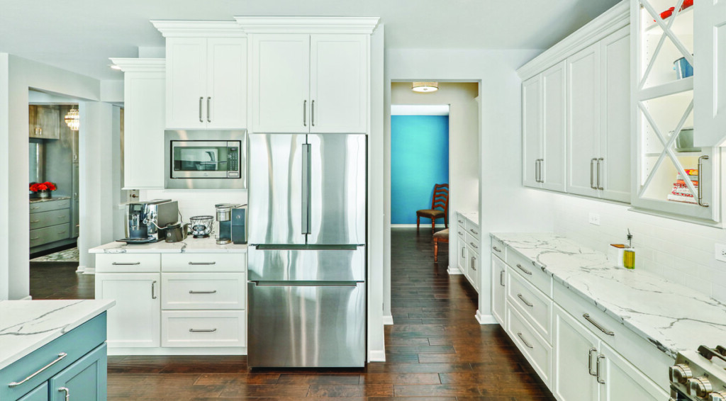 Elevated Elegance in Naperville's Carillon Club River Oak