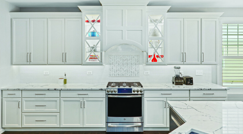 Elevated Elegance in Naperville's Carillon Club River Oak